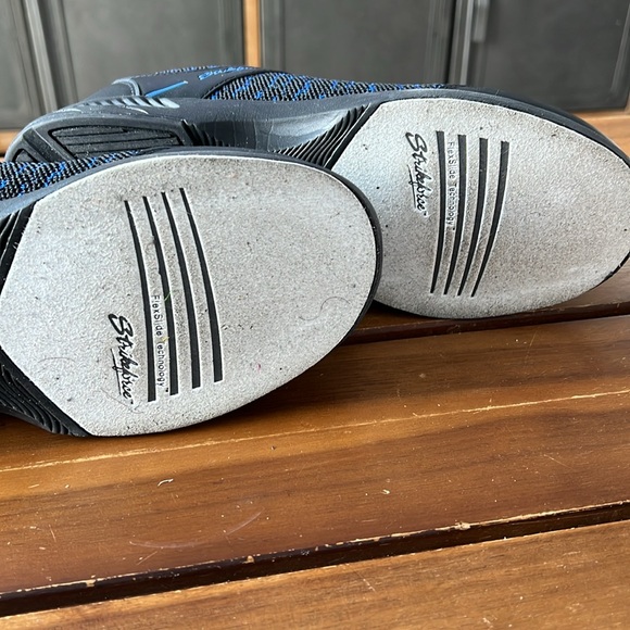 Men’s 9 Wide Bowling shoes - Flyer Mesh Black/Royal - Picture 7 of 9